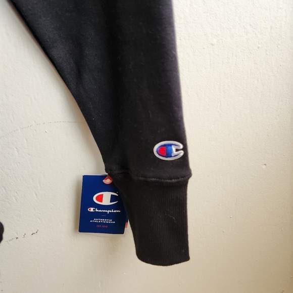 Champion Crew Neck Sweatshirt - Picture 5 of 5